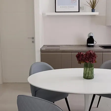 Flat 14 Lecco 아파트 칼로지오코르테
