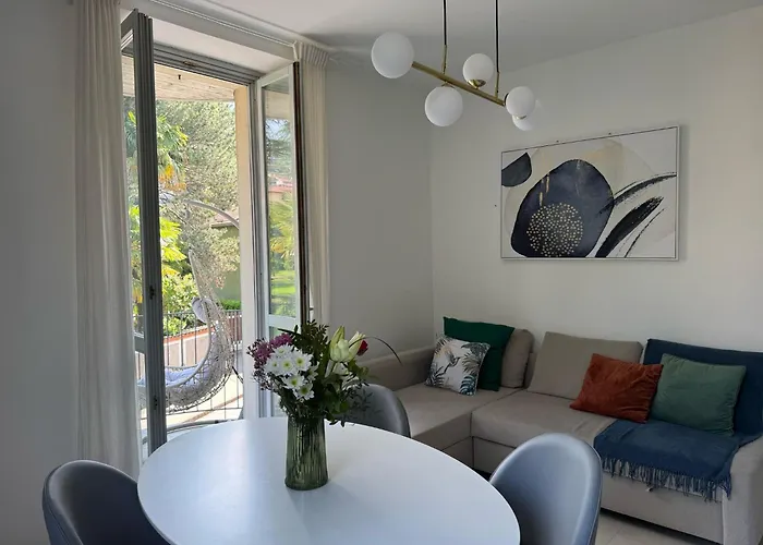 Апартаменты Flat 14 Lecco *