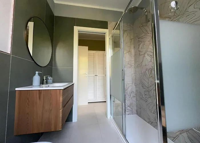 Flat 14 Lecco Апартаменты Калольциокорте
