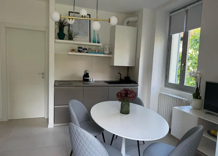 Flat 14 Lecco *